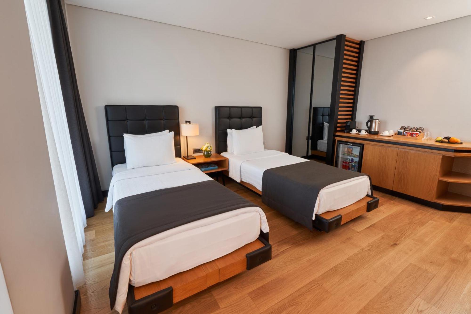 Metropolitan Hotels Bosphorus - Special Category Istanbul Bagian luar foto